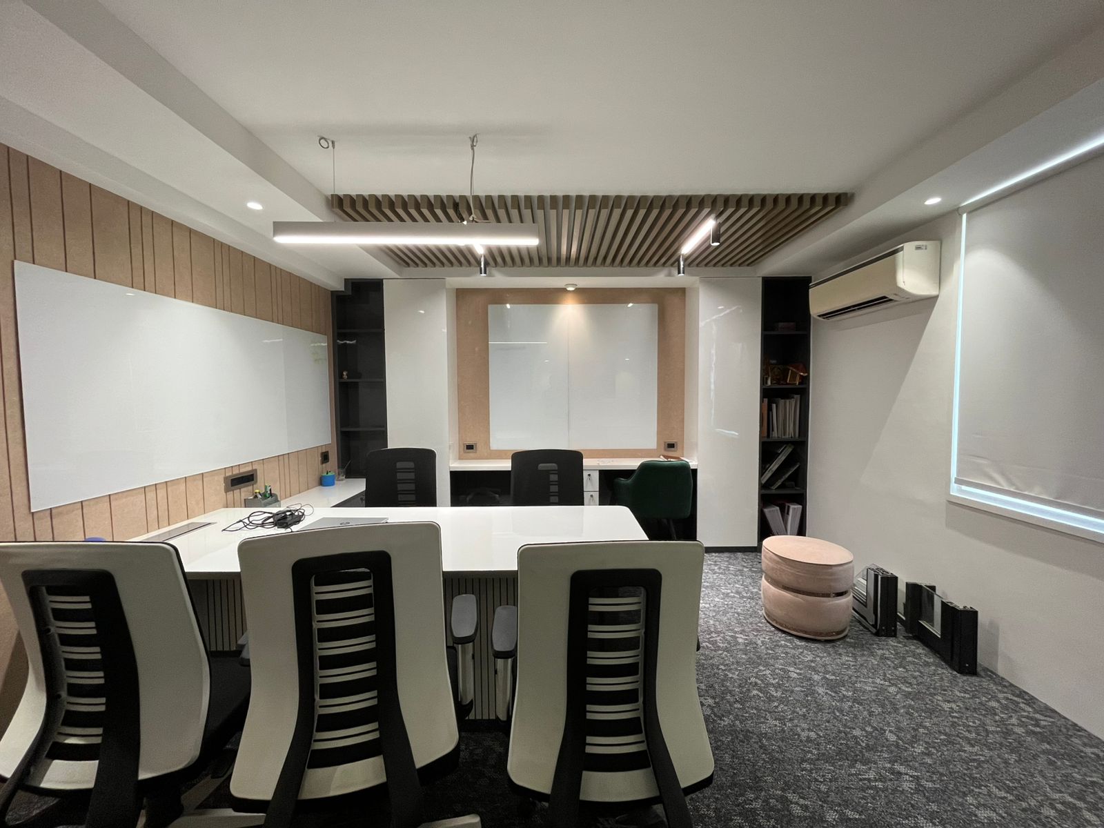 Global Green Interior Design Company Logo - Sustainable Design Experts